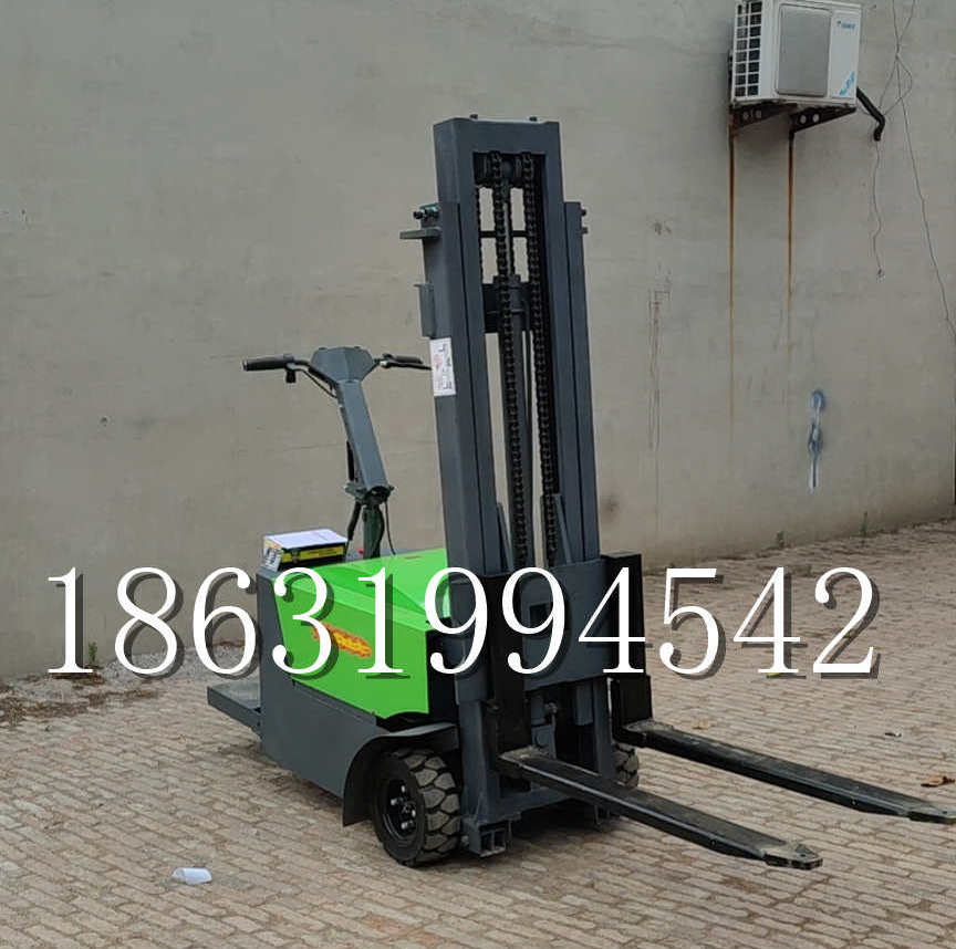 雷州市优程全电动叉车插腿式堆高车液压装卸车1.5吨升高小型站驾式铲车